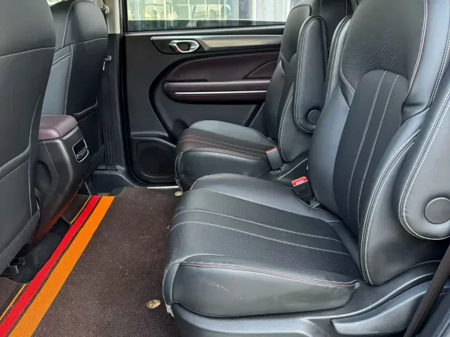 GAC Trumpchi M6 — Фото автомобиля 9