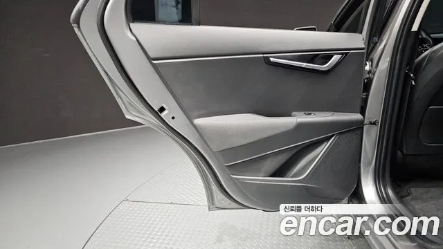 Kia Niro Niro (New) — Фото автомобиля 14