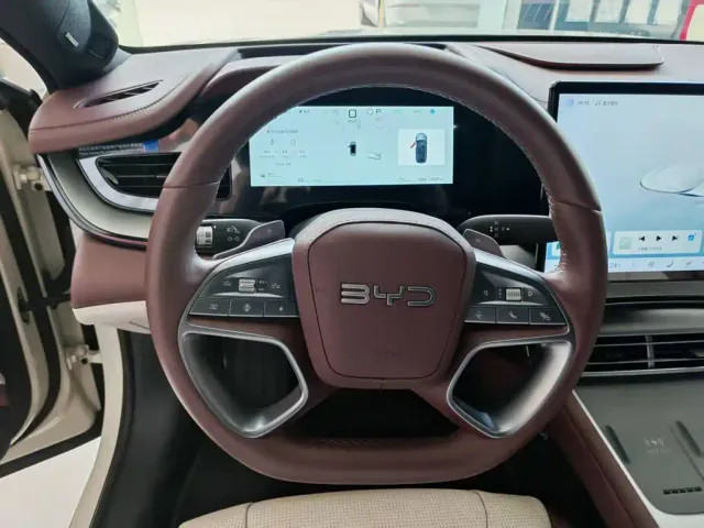 BYD Seal 07 DM-i — Фото автомобиля 9
