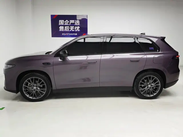 Leapmotor C10 — Фото автомобиля 9