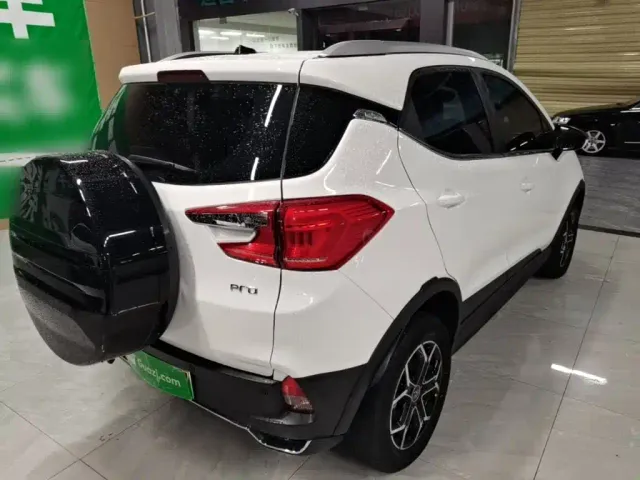 BYD Yuan Pro — Фото автомобиля 6