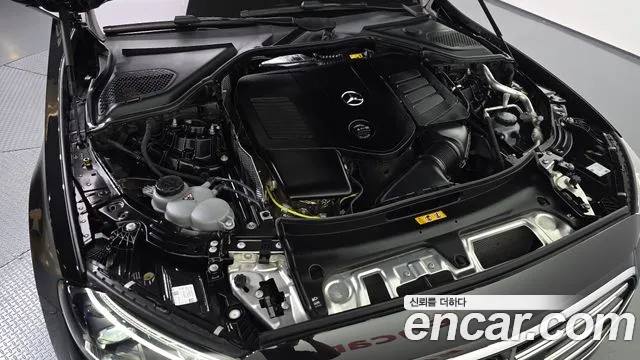 Mercedes-Benz E-Class W214 — Фото автомобиля 9
