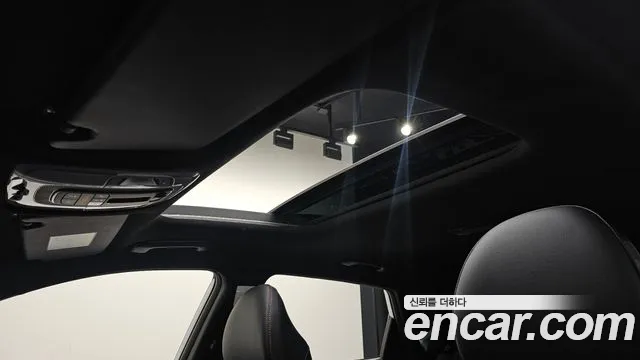 Hyundai Kona SX2 — Фото автомобиля 16