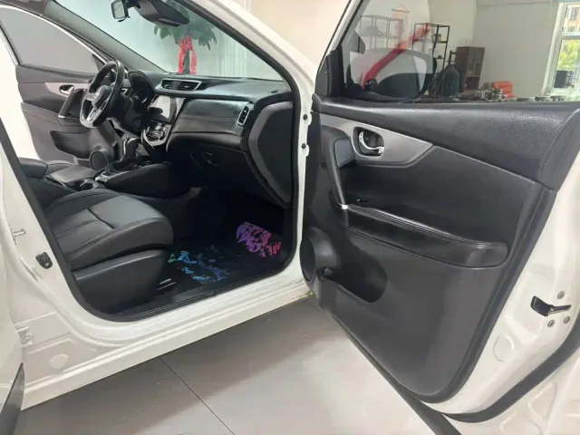 Nissan Qashqai — Фото автомобиля 4