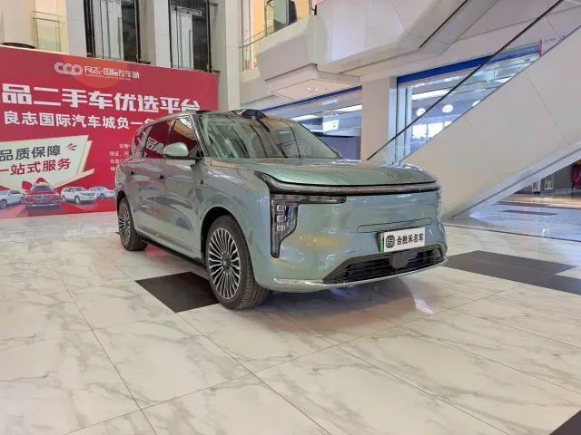 IM Motors LS8 — Фото автомобиля 2