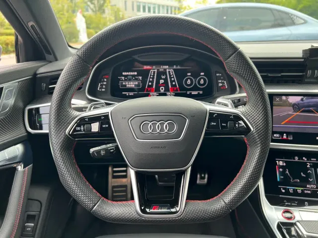 Audi RS 6 — Фото автомобиля 17
