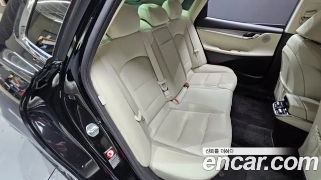 Hyundai Grandeur — Фото автомобиля 17