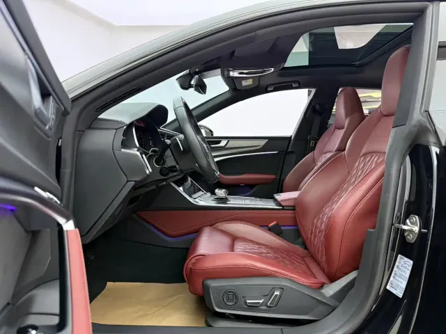 Audi A7L — Фото автомобиля 4