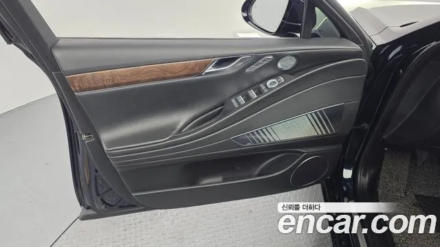 Genesis G80 Бензин 3.5 турбо AWD — Фото автомобиля 22