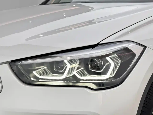 BMW X1 — Фото автомобиля 17