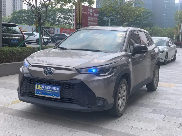 Фотография автомобиля — Toyota Frontlander