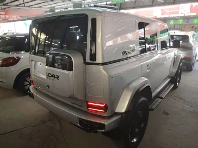 iCAR V23 — Фото автомобиля 6