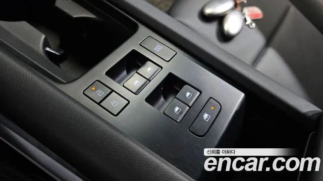 Hyundai Ioniq 6 — Фото автомобиля 30