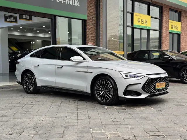 BYD Han — Фото автомобиля 3