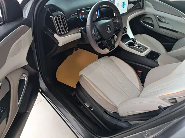 BYD Song Pro — Фото автомобиля 15
