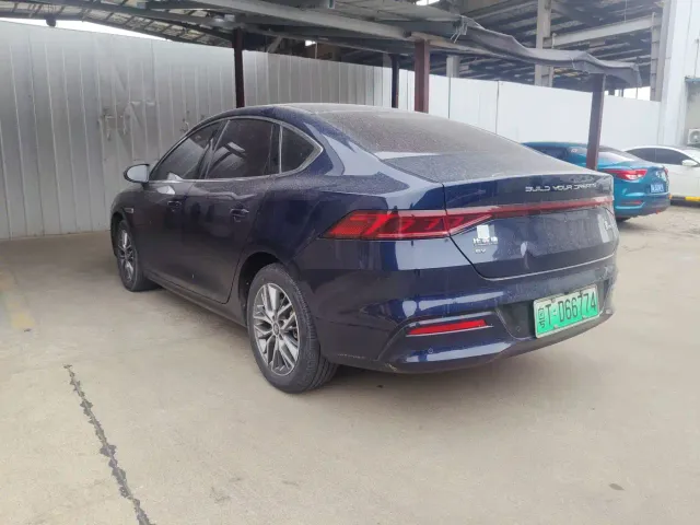 BYD Qin PLUS — Фото автомобиля 9