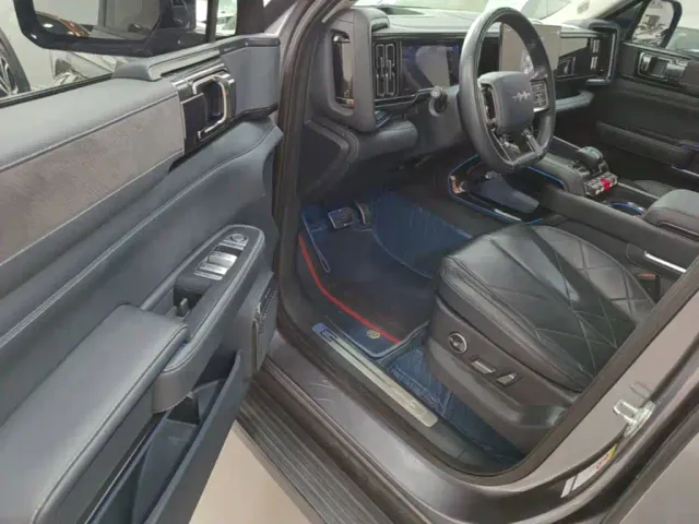 BYD FangChengBao Leopard 5 — Фото автомобиля 15