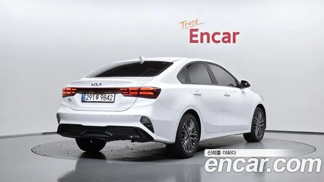 Kia K3 — Фото автомобиля 2