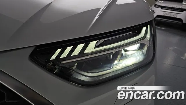 Audi Q5 45 TFSI quattro Sportback Premium — Фото автомобиля 17