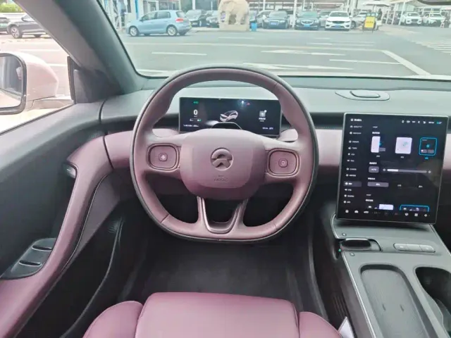 Nio ET5 Touring — Фото автомобиля 10