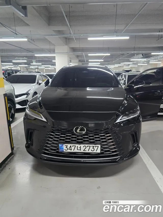 Фотография автомобиля — Lexus RX RX450h+ 5th Gen