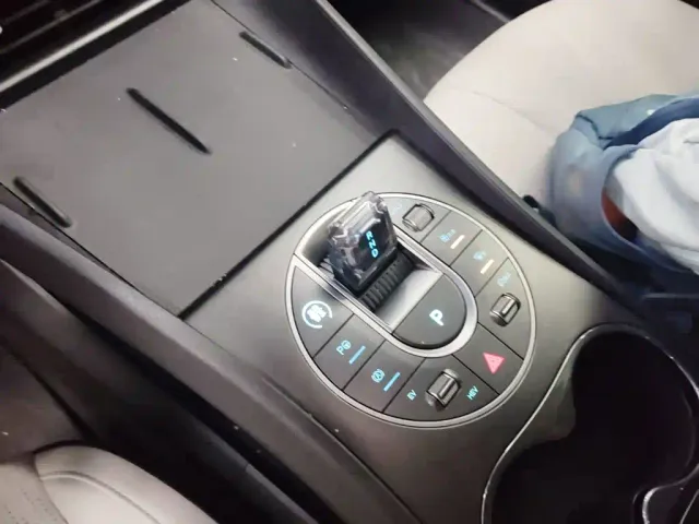 BYD Seal 05 DM-i — Фото автомобиля 13