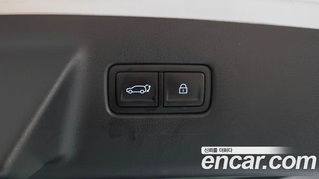Hyundai Santa Fe — Фото автомобиля 18