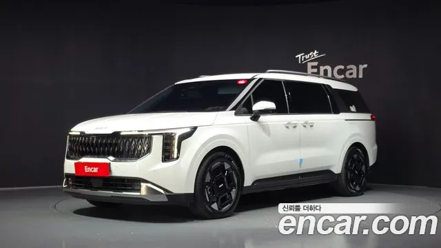 Фотография автомобиля — Kia Carnival 4th Gen