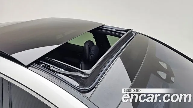 Mercedes-Benz EQS — Фото автомобиля 12