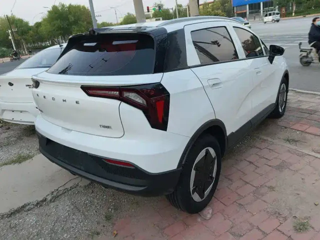 Geely Geometry E Firefly — Фото автомобиля 3