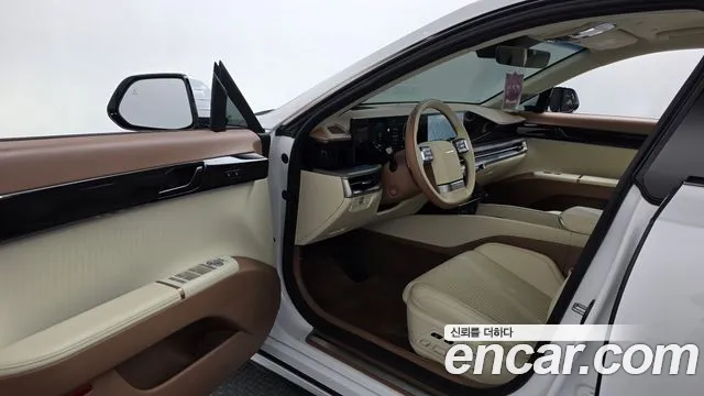 Hyundai Grandeur GN7 — Фото автомобиля 15