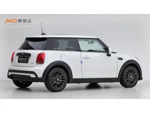 MINI Hatch — Фото автомобиля 3