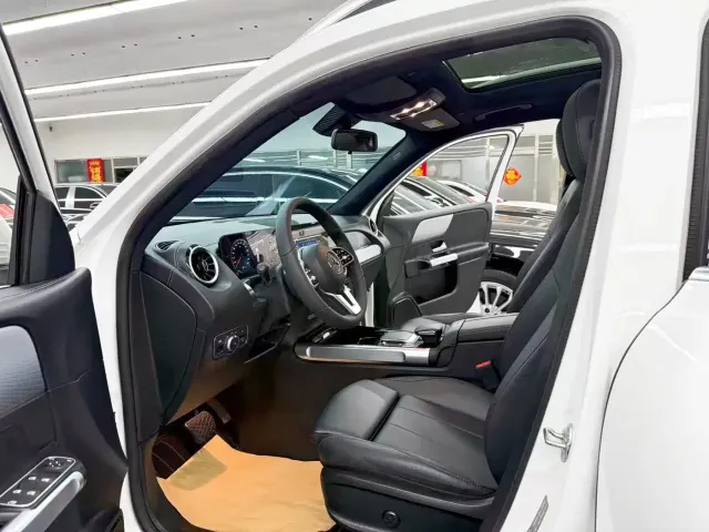 Mercedes-Benz GLB-Class — Фото автомобиля 7