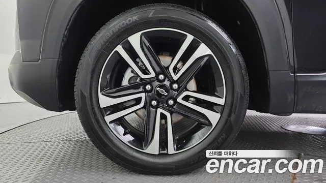 ChevroletGMDaewoo Trailblazer Trailblazer 1.3 турбо 4WD — Фото автомобиля 3