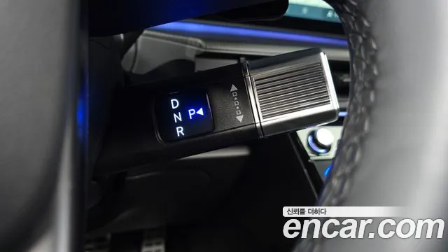 Hyundai Santafe Santa Fe (MX5) — Фото автомобиля 8