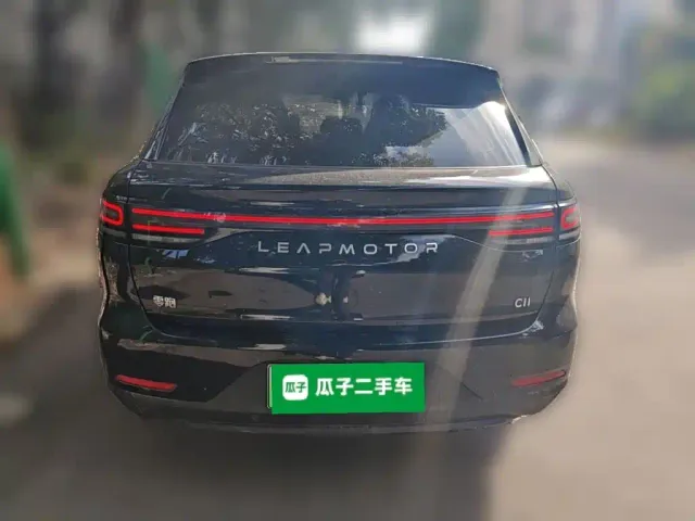 Leapmotor C11 — Фото автомобиля 3