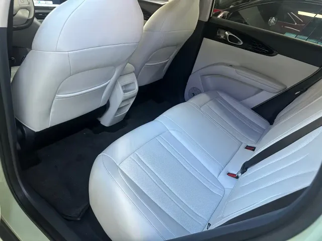 Geely Starry Wish — Фото автомобиля 6