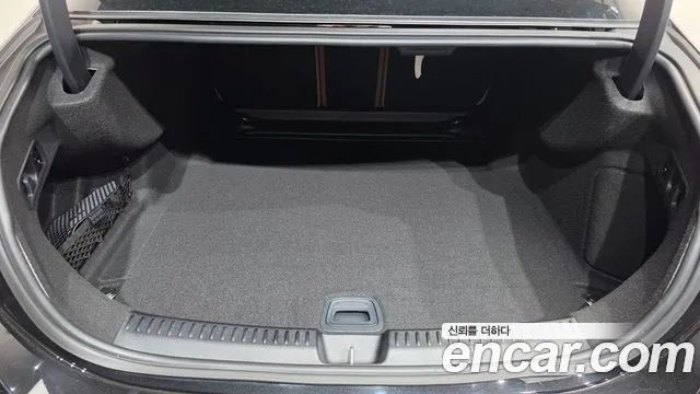 Mercedes-Benz E-Class W214 — Фото автомобиля 26