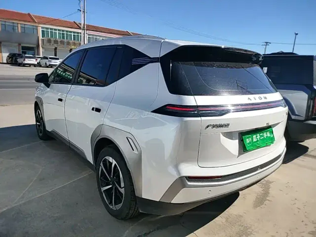 GAC Aion Y — Фото автомобиля 4