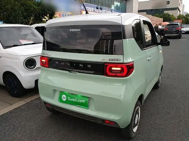 Wuling Hongguang Mini EV — Фото автомобиля 6
