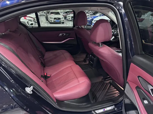 BMW 3 Series — Фото автомобиля 22