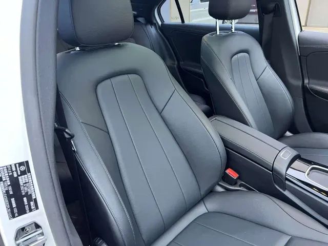 Mercedes-Benz A-Class — Фото автомобиля 19