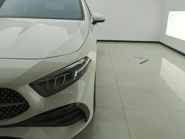 Mercedes-Benz A-Class — Фото автомобиля 5
