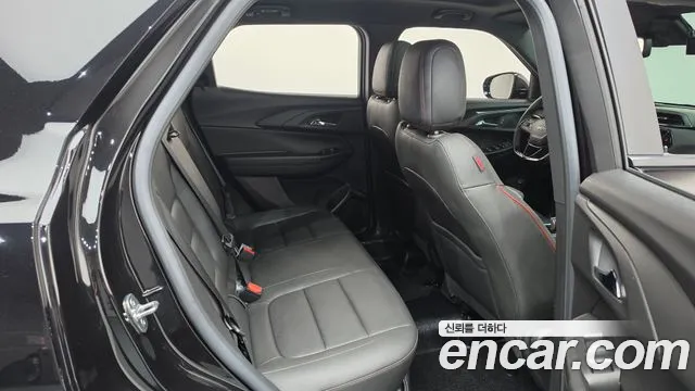 ChevroletGMDaewoo Trailblazer Trailblazer 1.3 турбо 4WD — Фото автомобиля 9