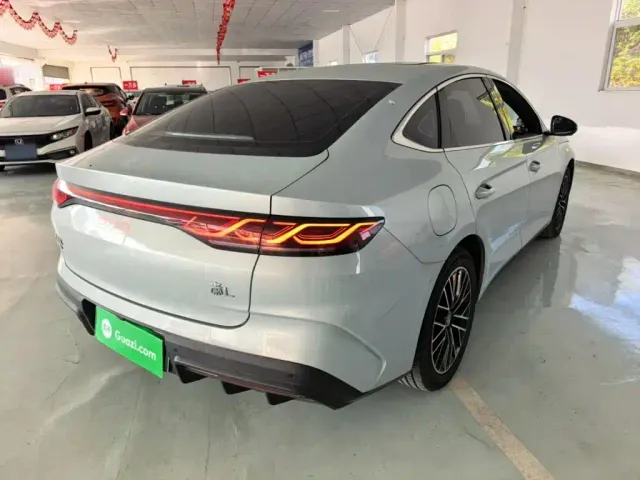 BYD Qin L — Фото автомобиля 6