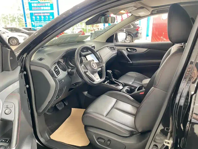 Nissan Qashqai — Фото автомобиля 7