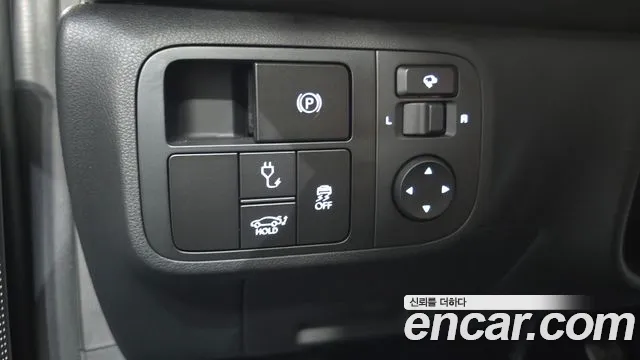 Hyundai Ioniq 6 — Фото автомобиля 25
