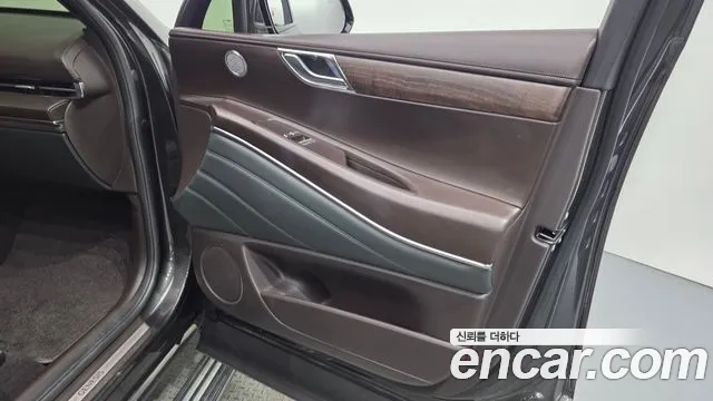 Genesis GV80 — Фото автомобиля 13