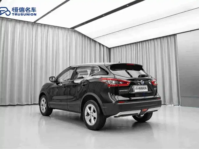 Nissan Qashqai — Фото автомобиля 7