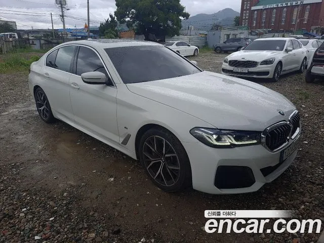 BMW 5-Series 5 серия (G30) 530i xDrive M Sport — Фото автомобиля 7